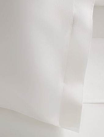 The Ritz-Carlton Classic White Linens Top