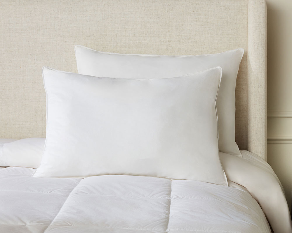 Diamond Border Bed & Bedding Set - Shop Luxury Hotel Linens, Towels,  Fragrance, and More